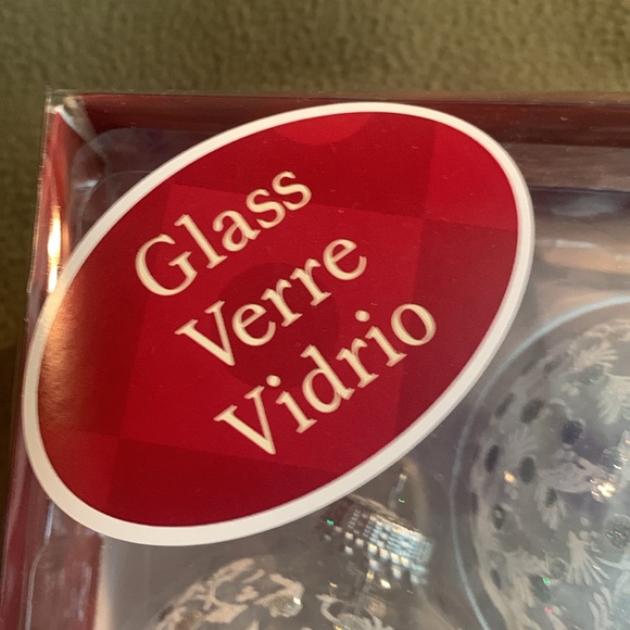 Holiday Living 2 1/2” clear glass with white and silver glitter detailing in box - Picture 2 of 7